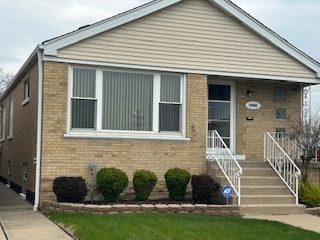 5946 S NASHVILLE Avenue, Chicago, IL 60638