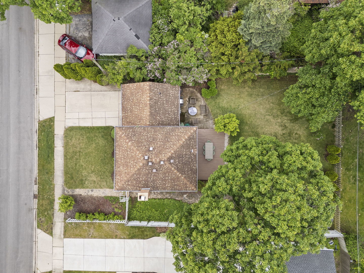 1013 Garner Avenue, Wheaton, IL 60187