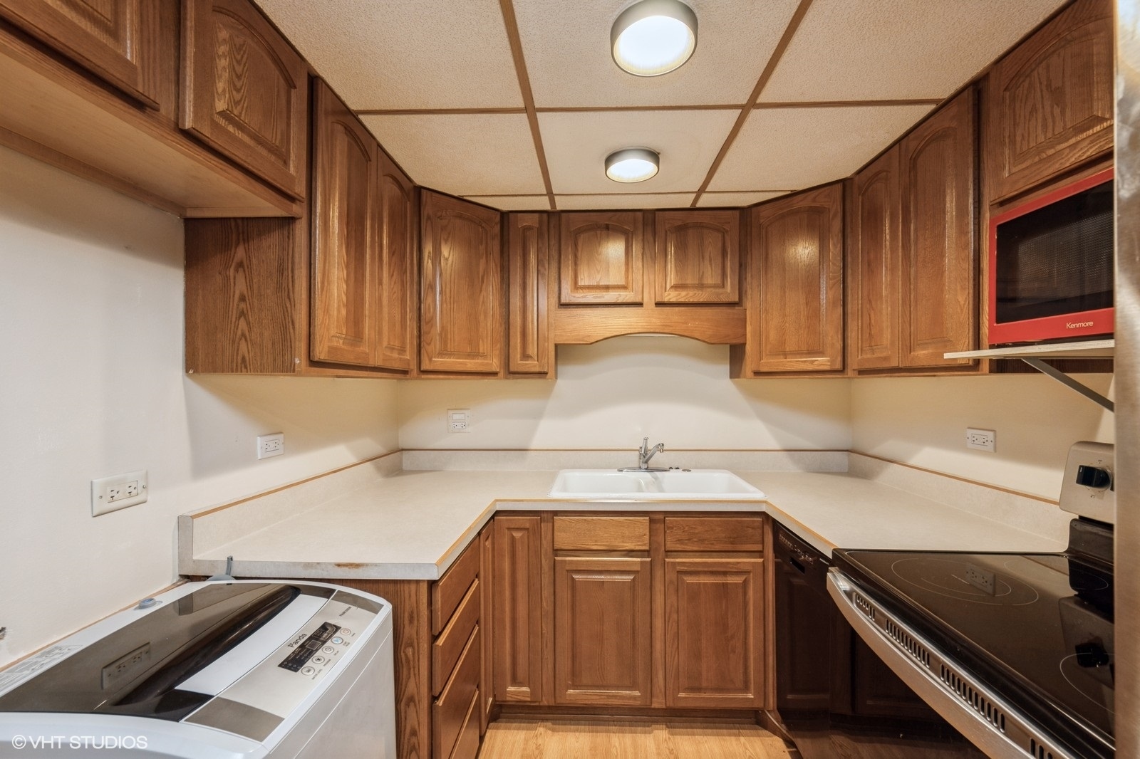 3325 Kirchoff Road #3E, Rolling Meadows, IL 60008