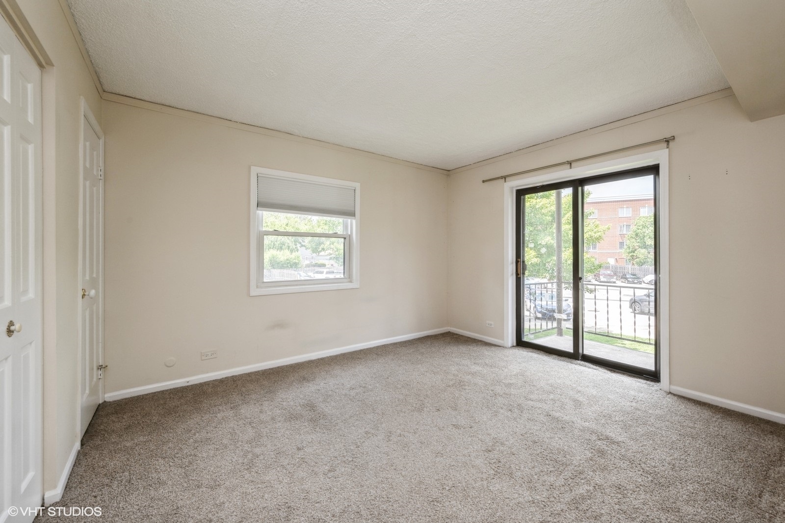 3325 Kirchoff Road #3E, Rolling Meadows, IL 60008