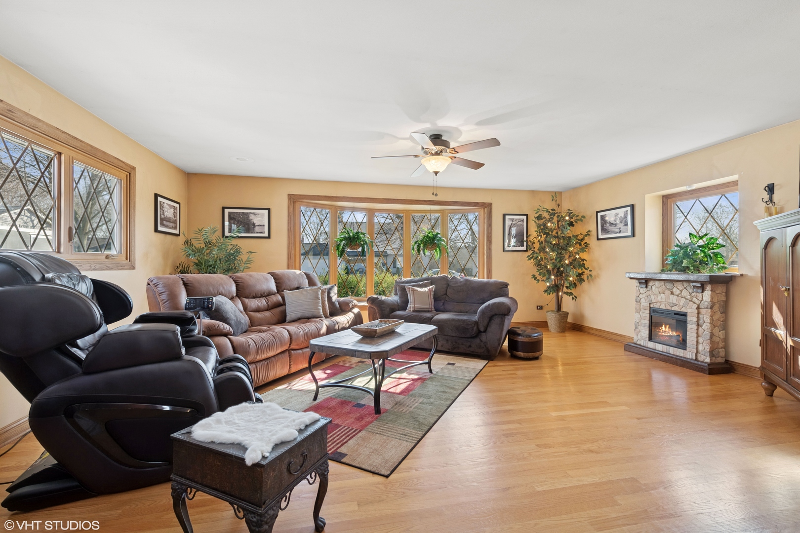 924 N Topanga Drive, Palatine, IL 60074