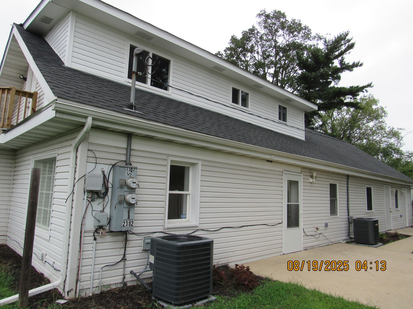 2302 W 37th Avenue, Hobart, IN 46342