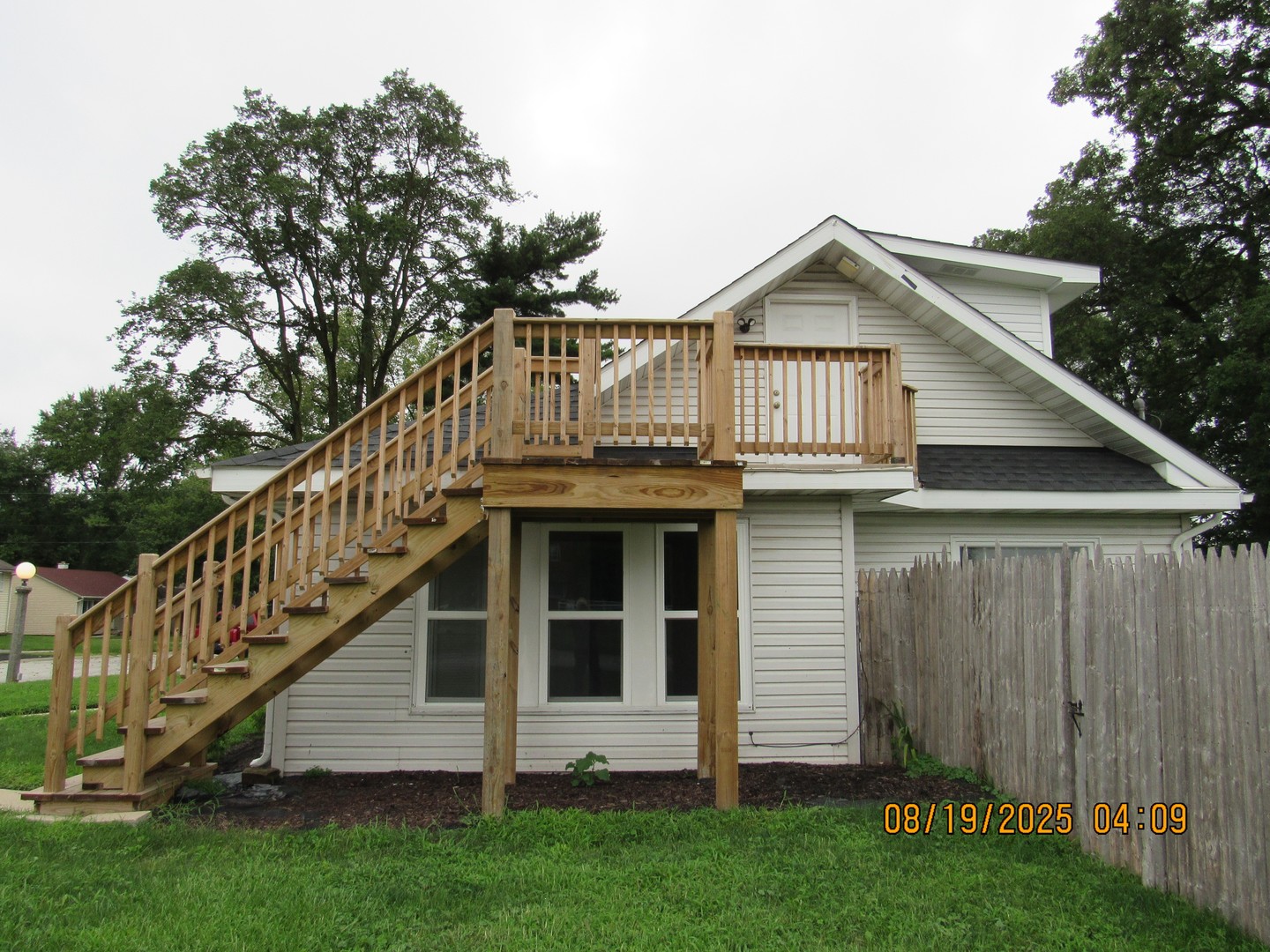 2302 W 37th Avenue, Hobart, IN 46342