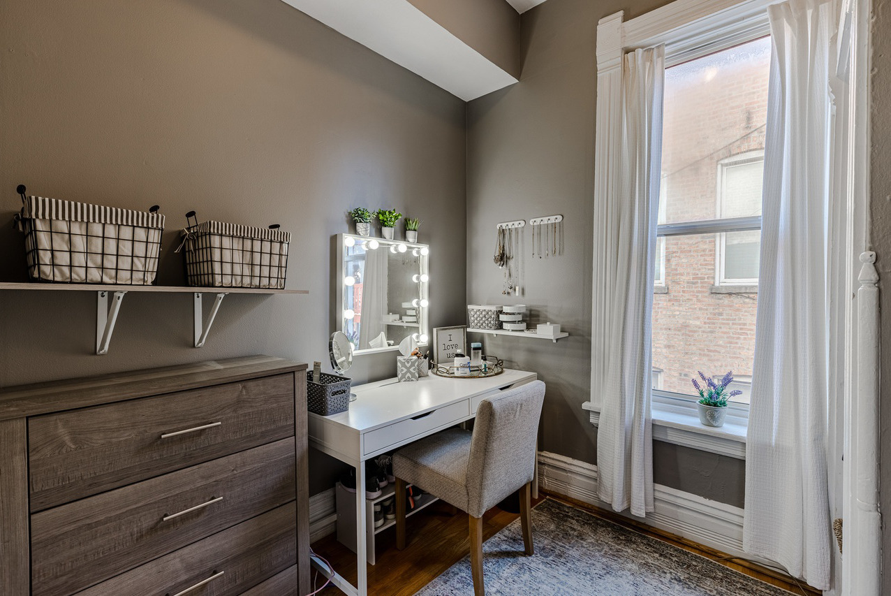 1411 N Wells Street #3W, Chicago, IL 60610