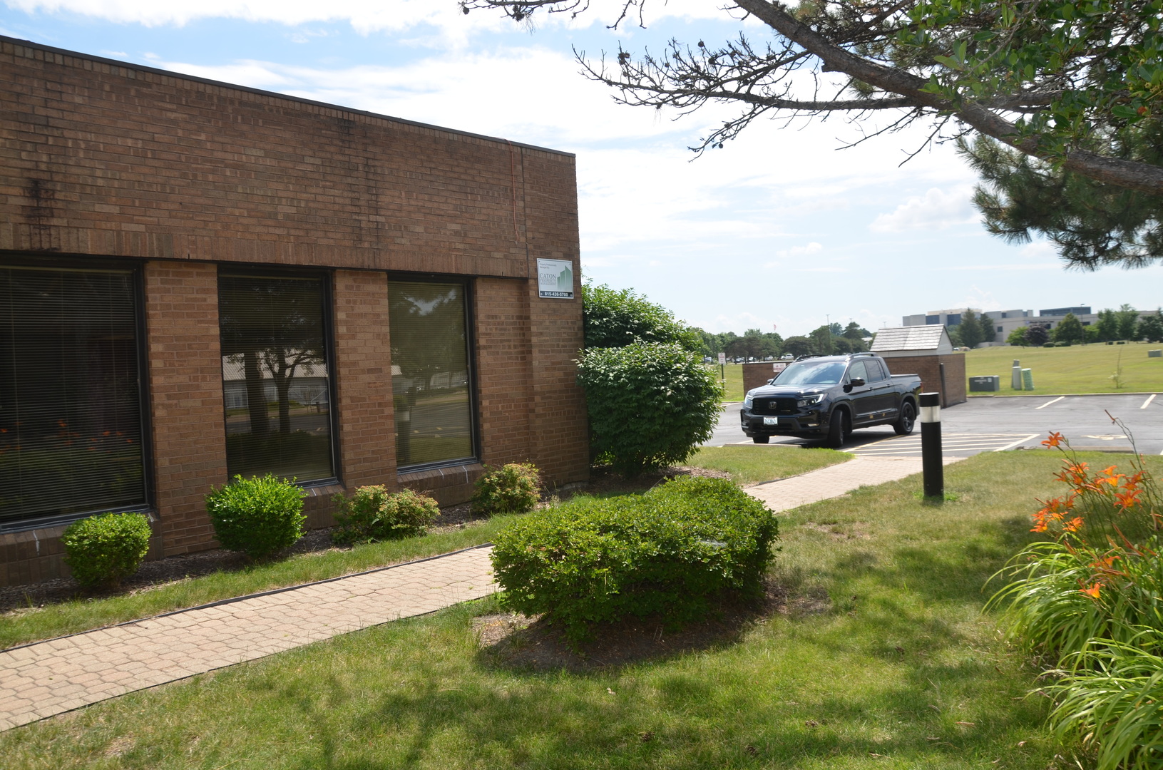 4255 westbrook Drive #221, Aurora, IL 60504