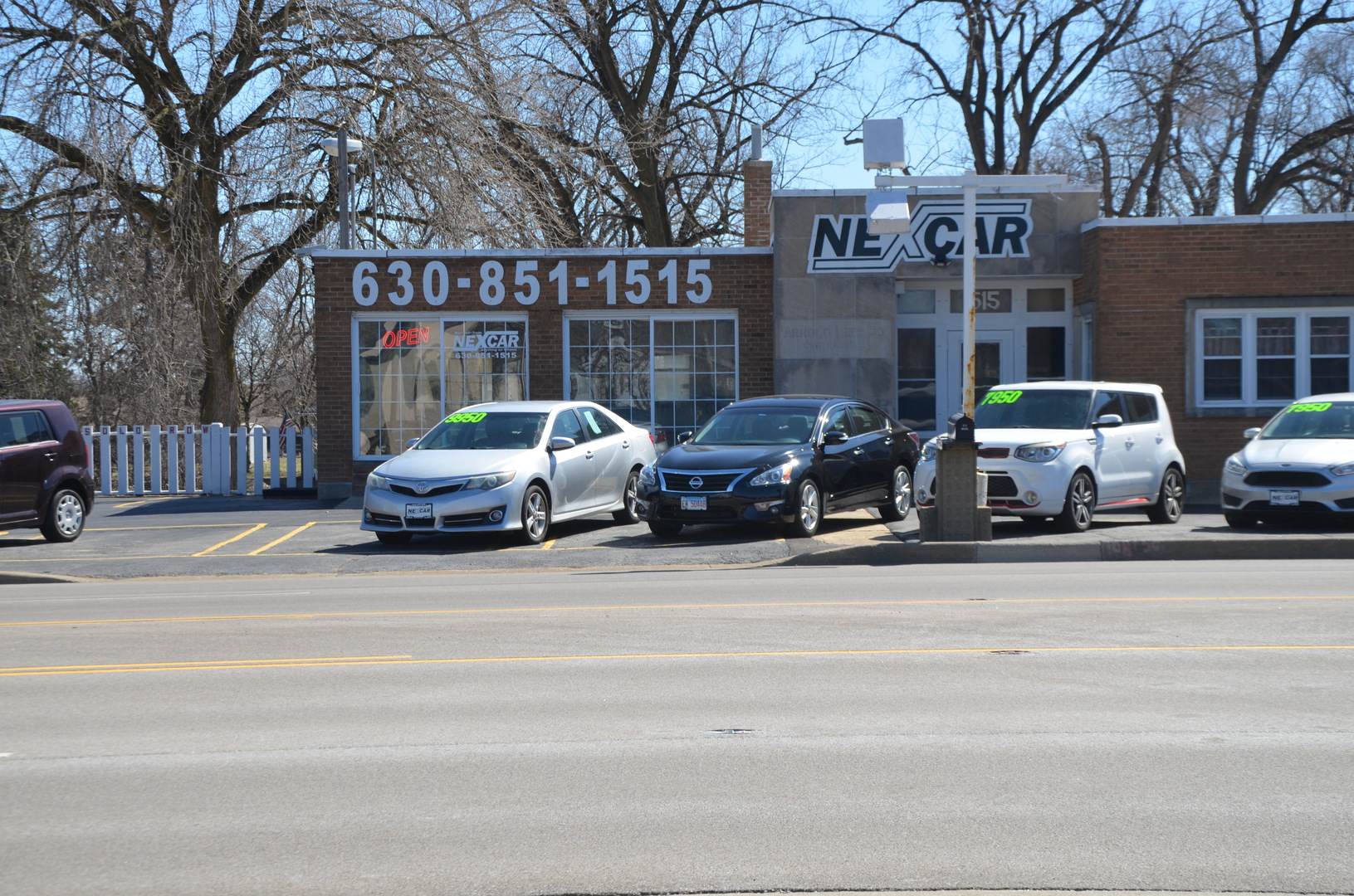 1515 E New Yok Street, Aurora, IL 60505