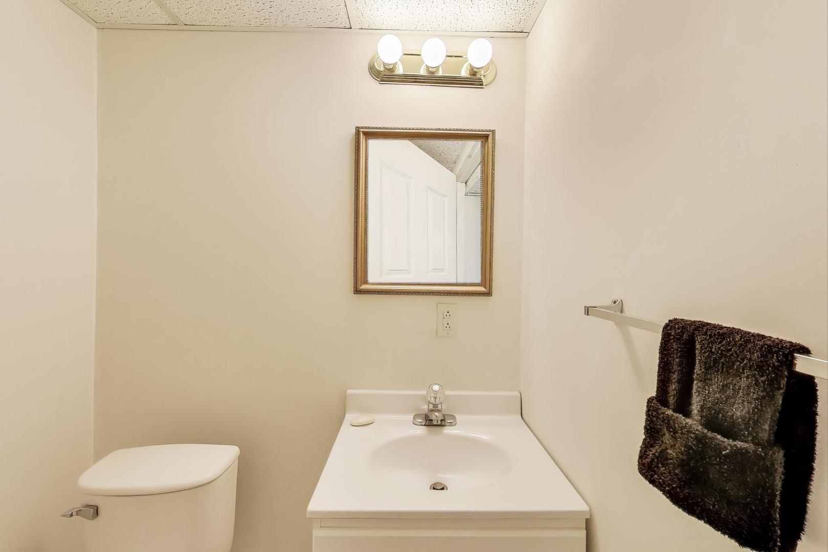 1314 Almaden Lane, Gurnee, IL 60031