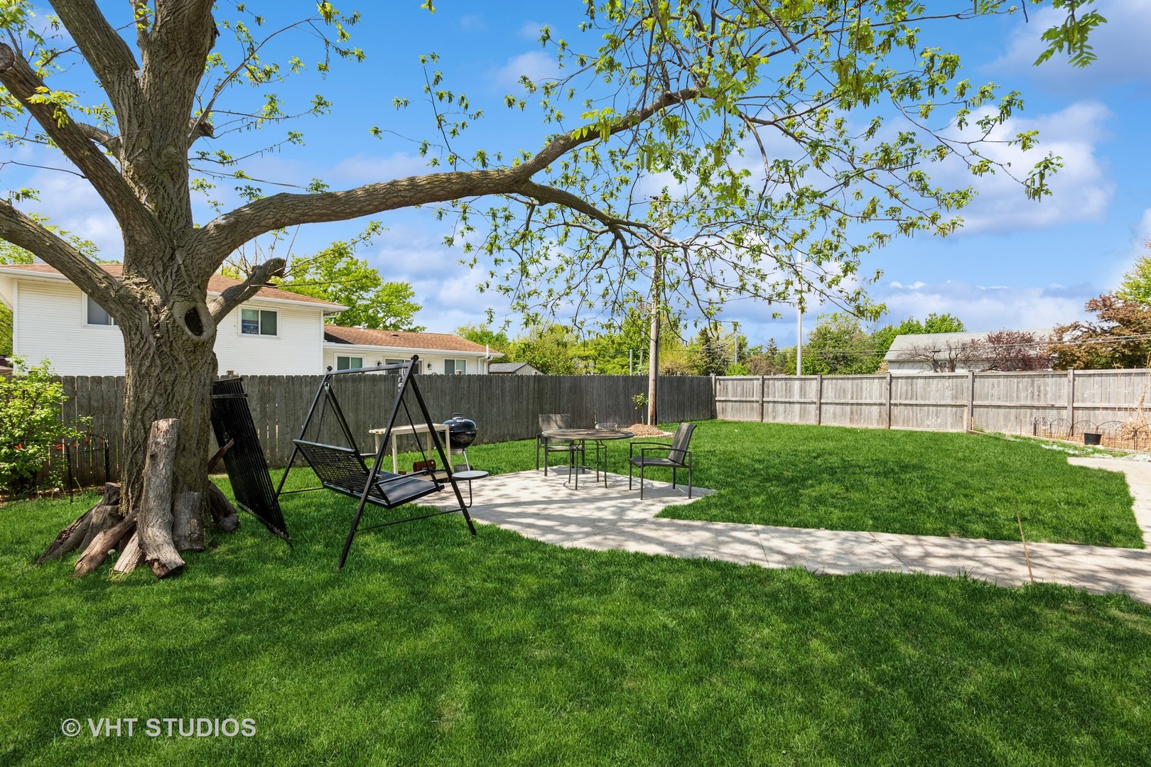 725 Terry Drive, Joliet, IL 60435