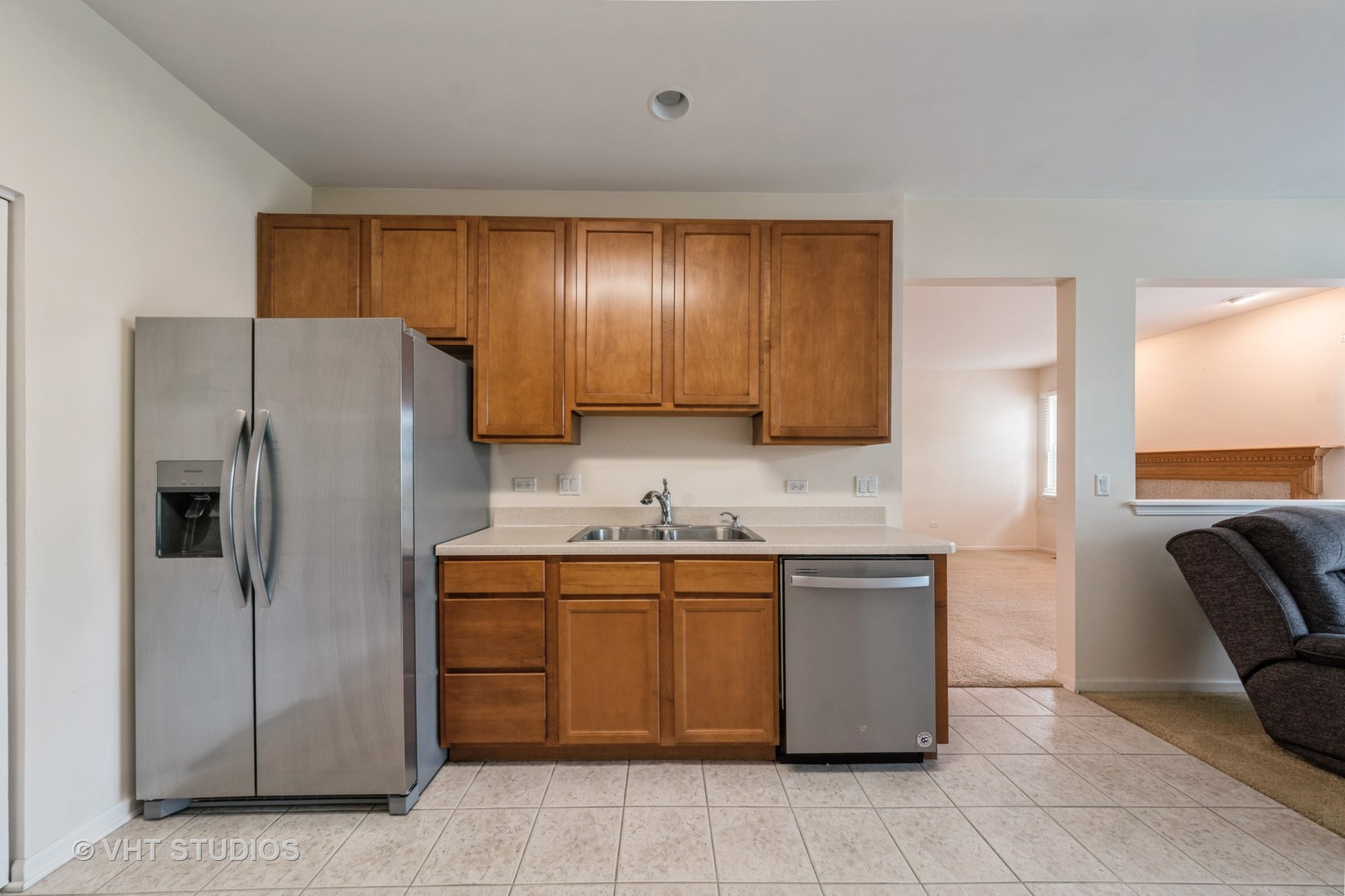 21301 Hidden Lake Court, Crest Hill, IL 60403
