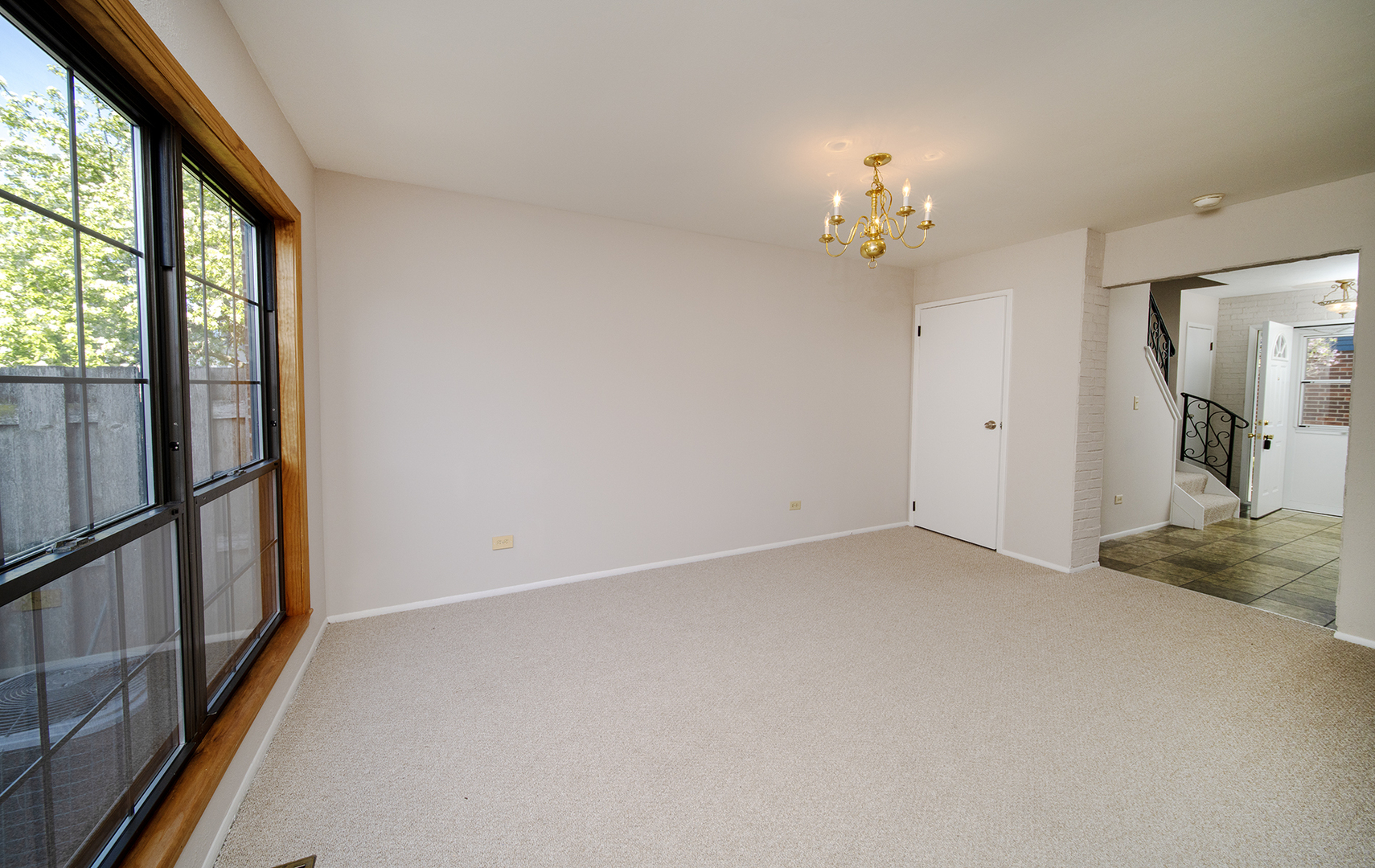 4150 Brentwood Lane, Waukegan, IL 60087