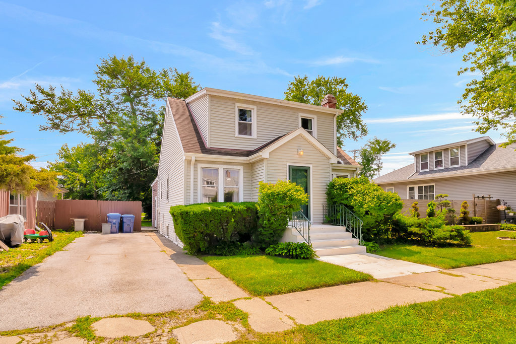 2715 Orchard Street, Blue Island, IL 60406