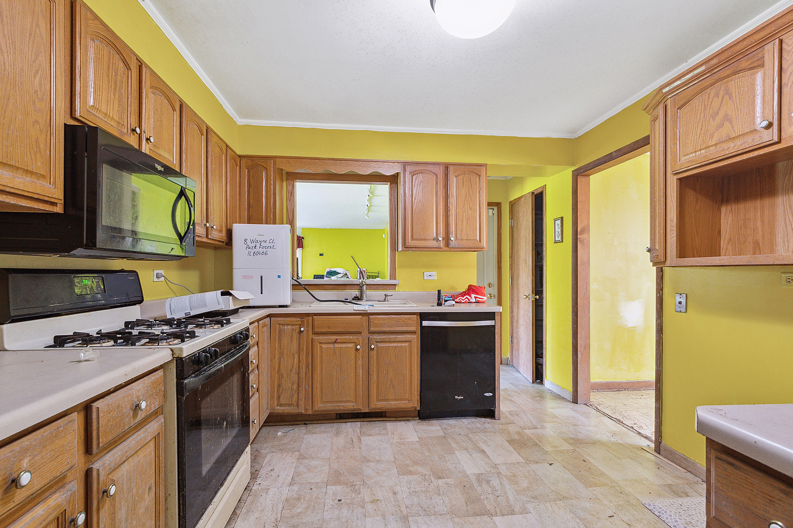 8 Wayne Court, Park Forest, IL 60466