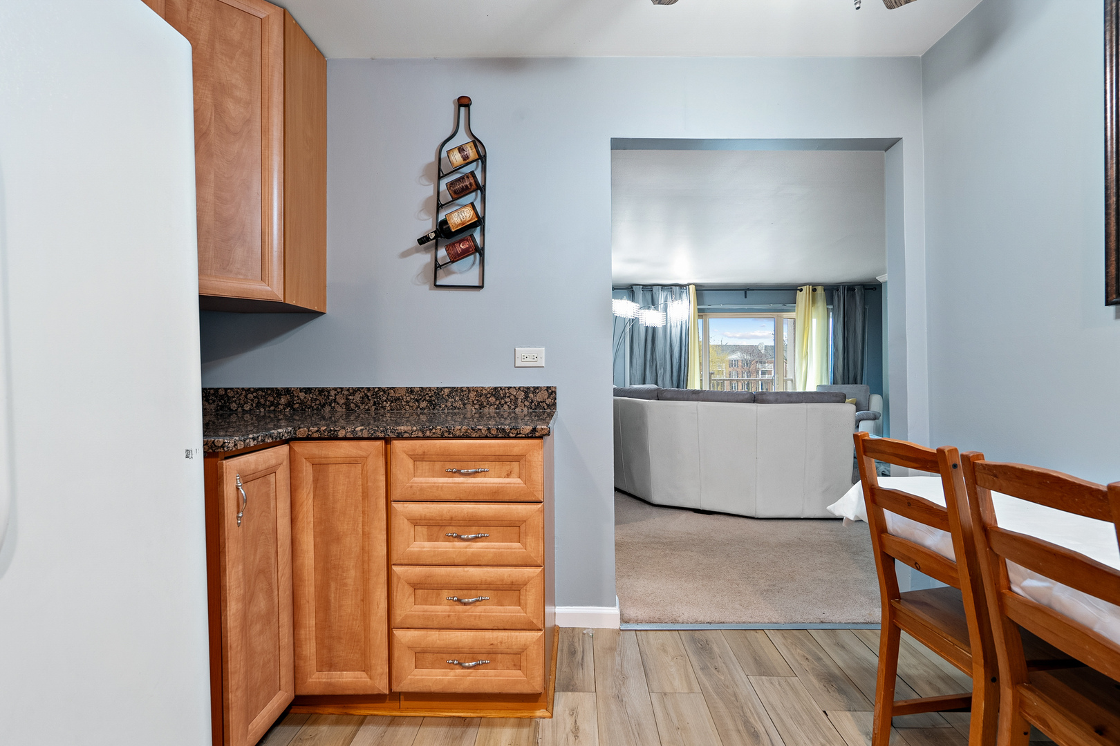 5501 Carriageway Drive #202A, Rolling Meadows, IL 60008