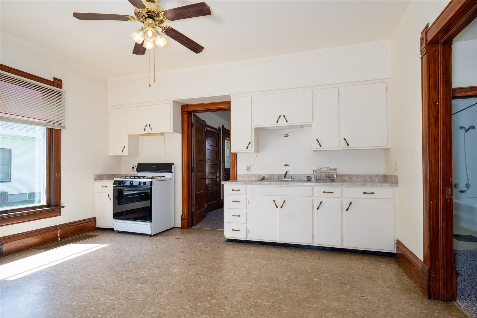 765 N Main Street, Pontiac, IL 61764