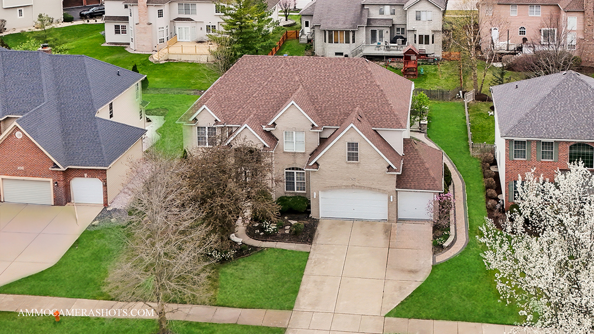 3421 Goldfinch Drive, Naperville, IL 60564