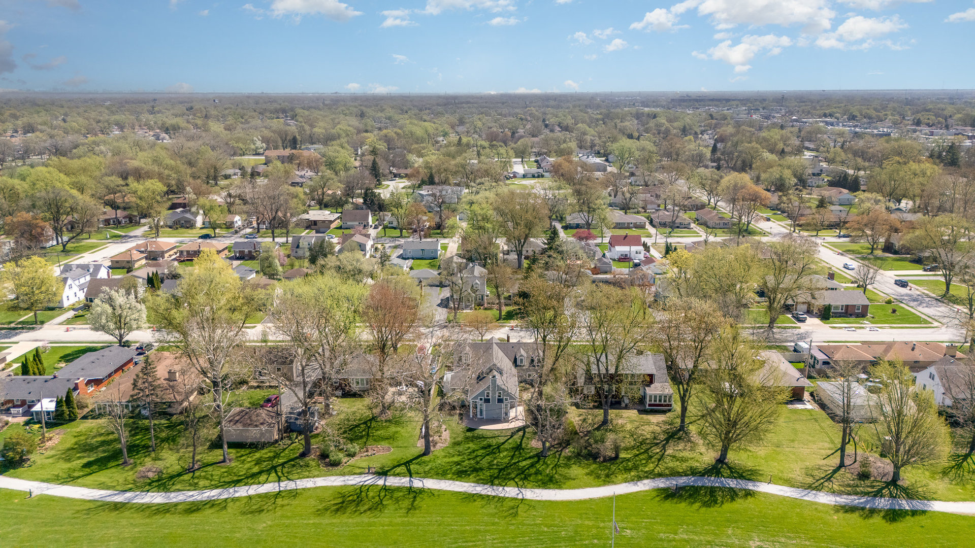 15942 Parkside Avenue, South Holland, IL 60473