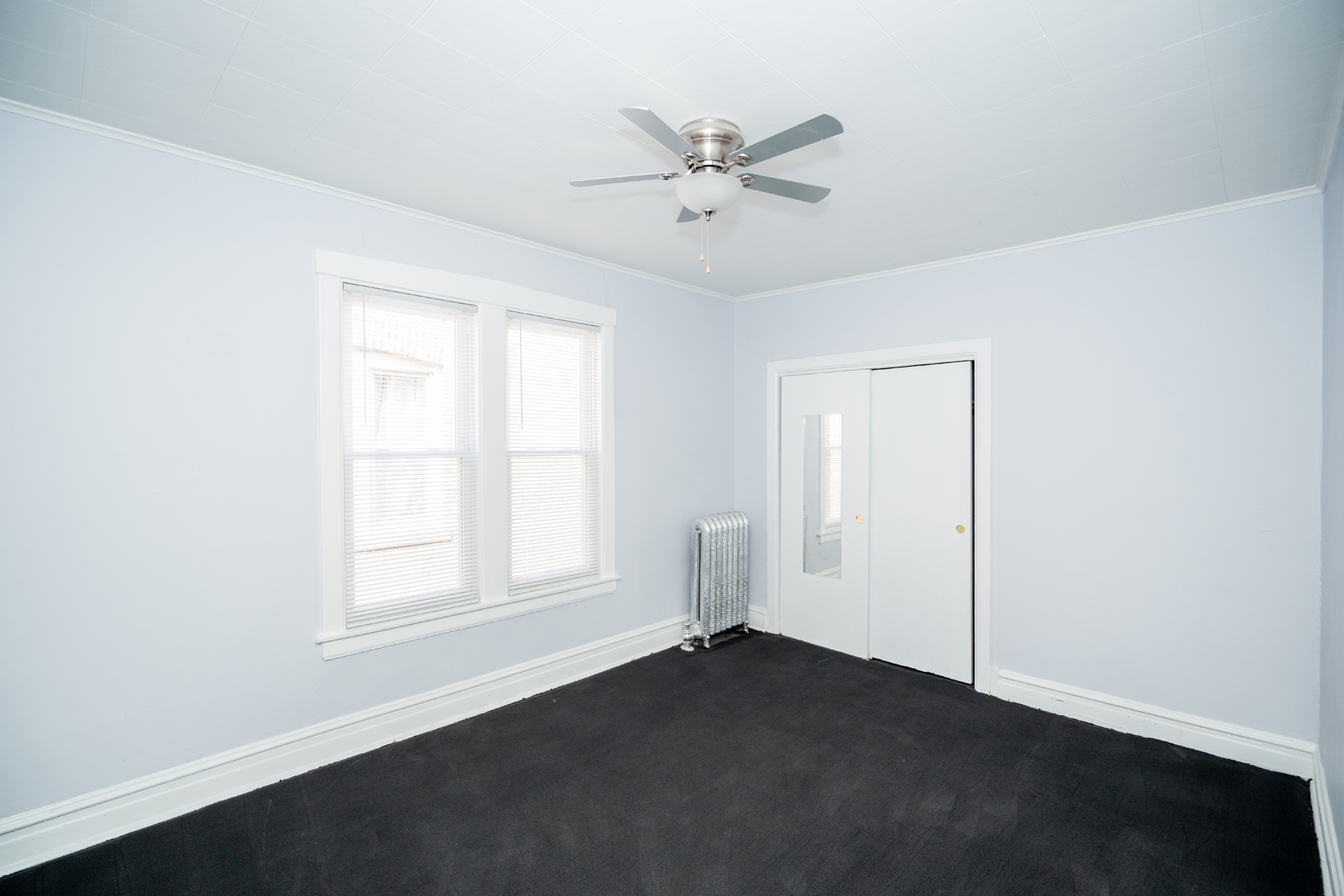 154 W 74th Street, Chicago, IL 60621