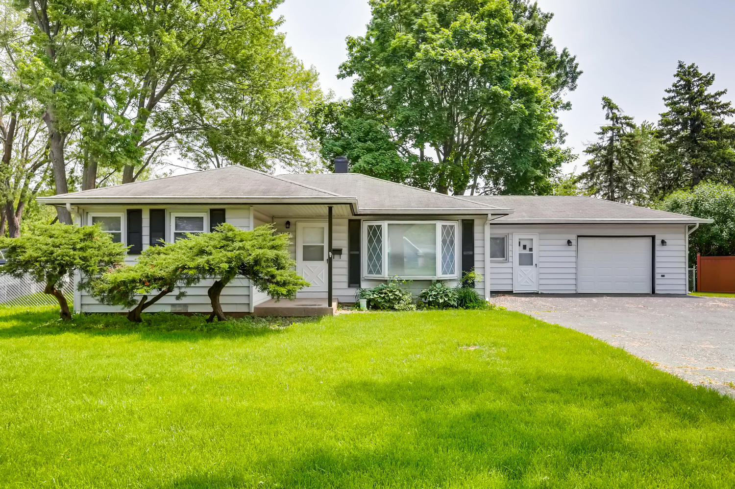 3104 Dove Court, Rolling Meadows, IL 60008