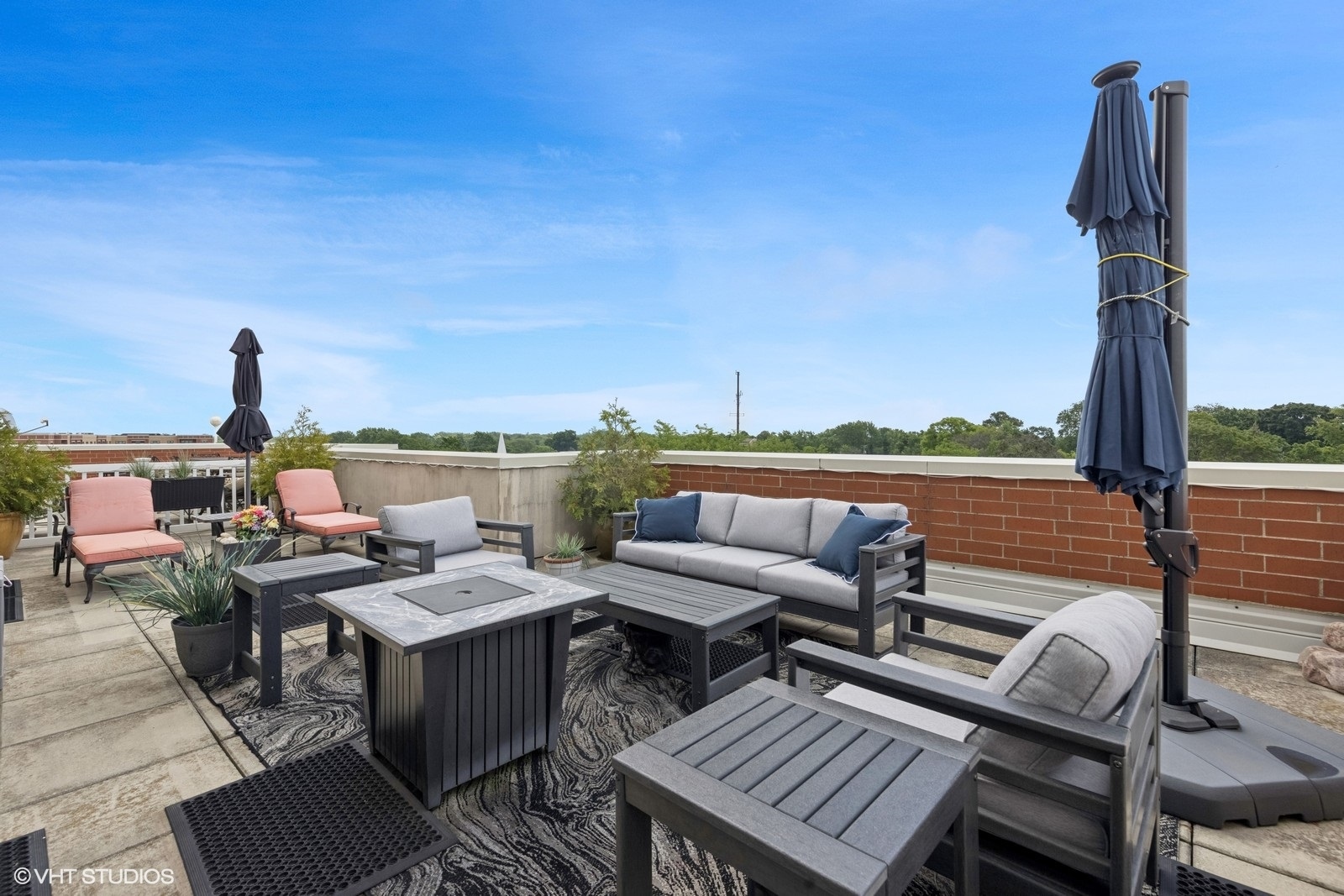 14 S Prospect Street #508, Roselle, IL 60172