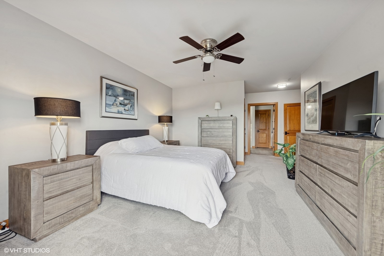 14 S Prospect Street #508, Roselle, IL 60172