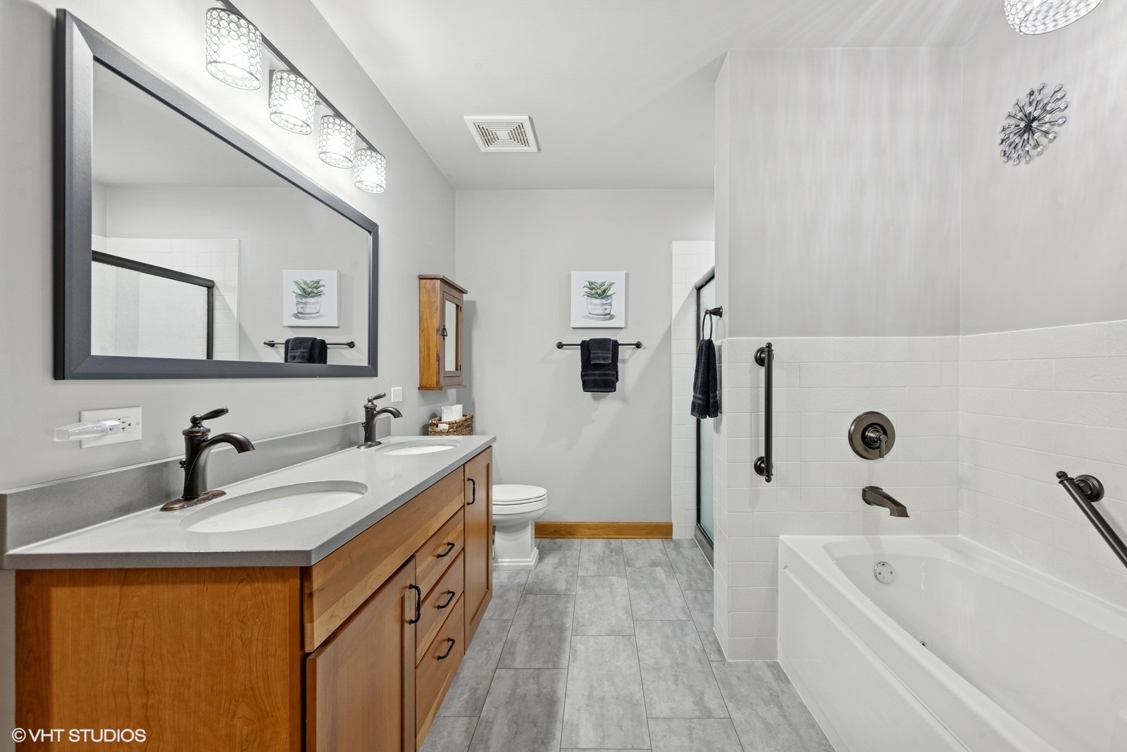 14 S Prospect Street #508, Roselle, IL 60172