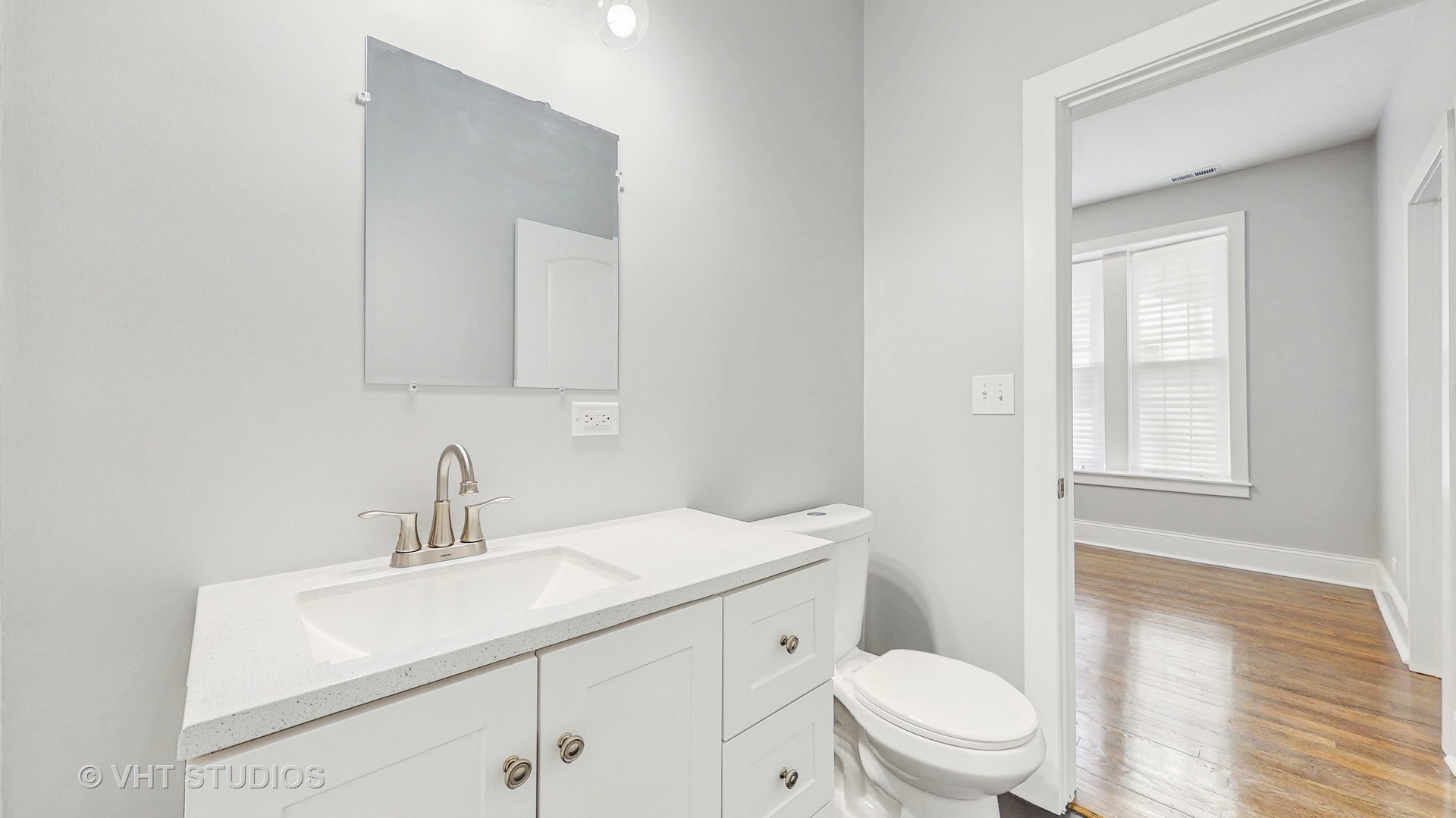 2626 E 78th Street #1, Chicago, IL 60649
