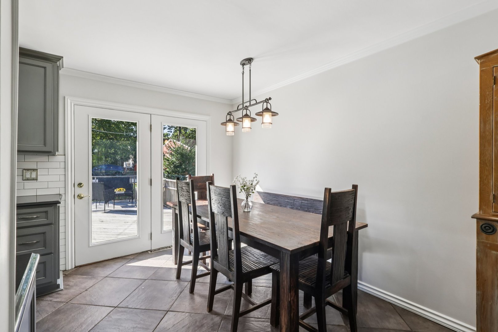 28 E 55th Street, Hinsdale, IL 60521