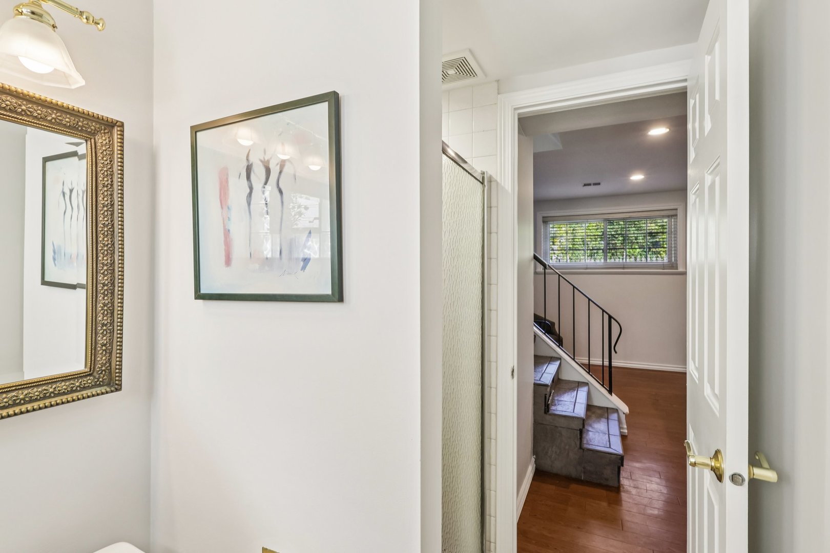 28 E 55th Street, Hinsdale, IL 60521