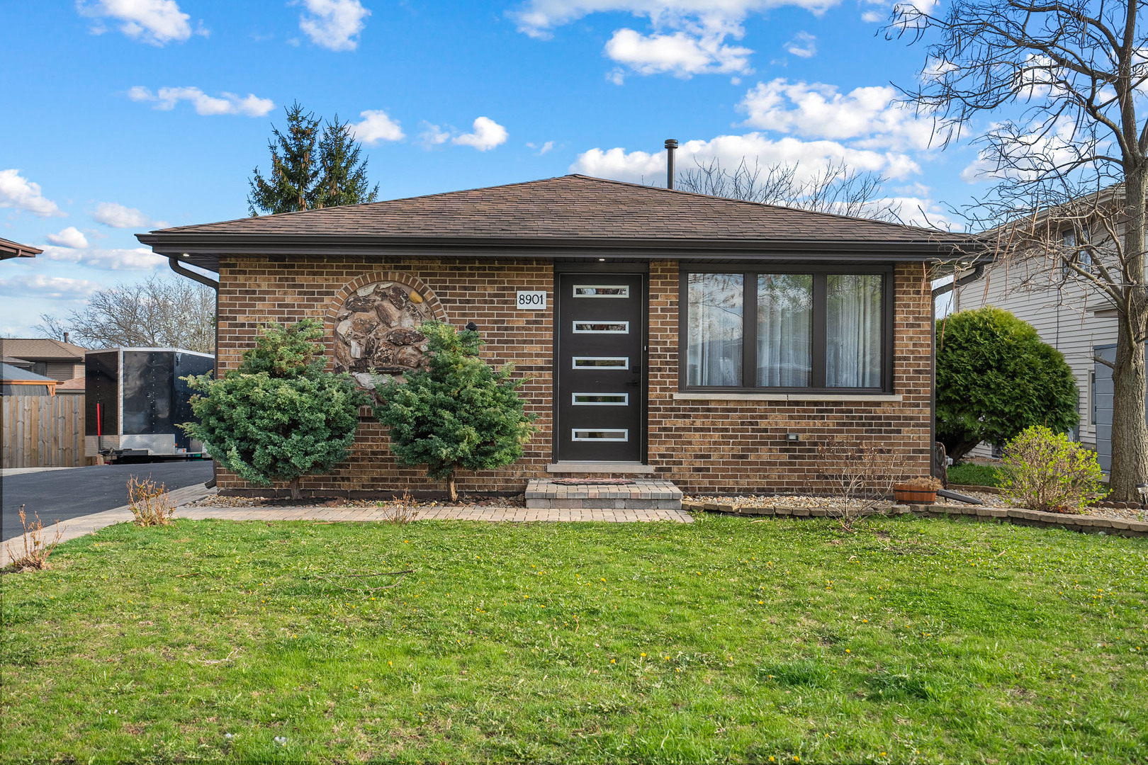 8901 167th Street, Orland Hills, IL 60487