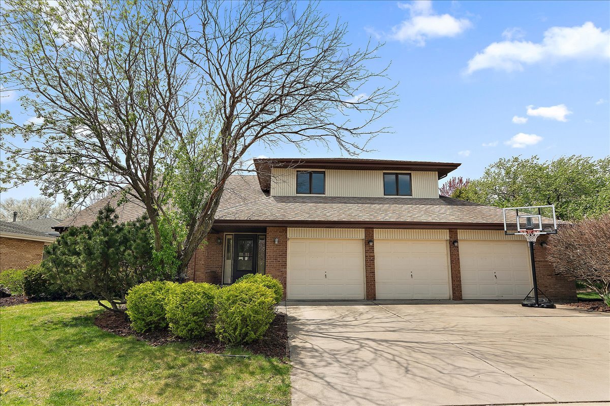 17752 Lilac Lane, Tinley Park, IL 60477
