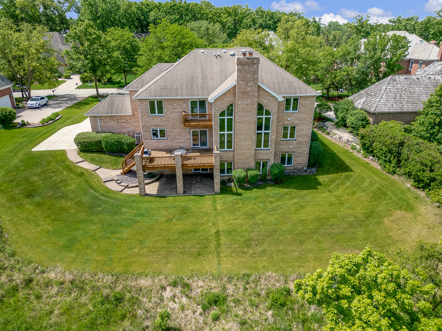 909 Prairie Ridge Court, Burr Ridge, IL 60527