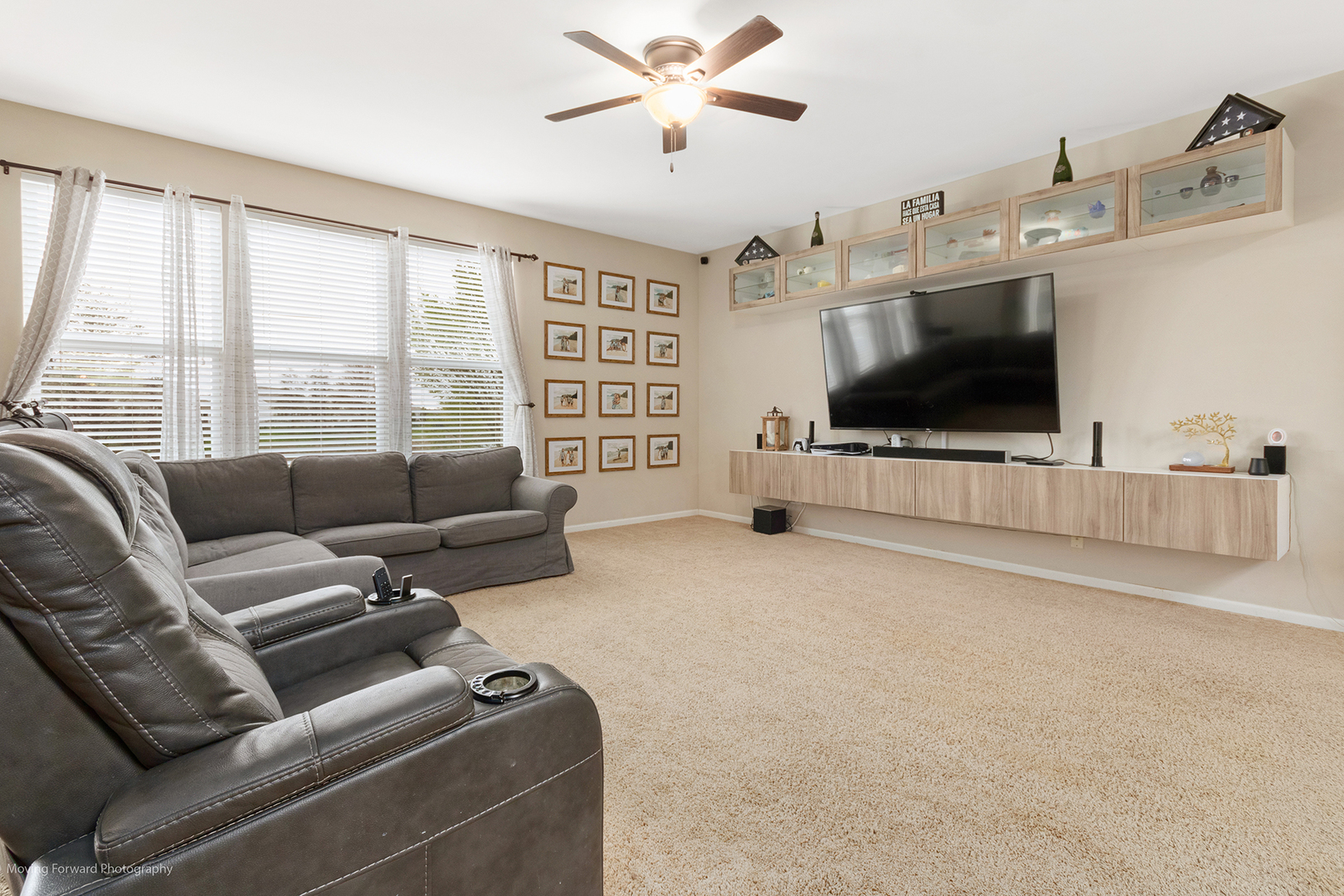 2465 Emerald Lane, Yorkville, IL 60560