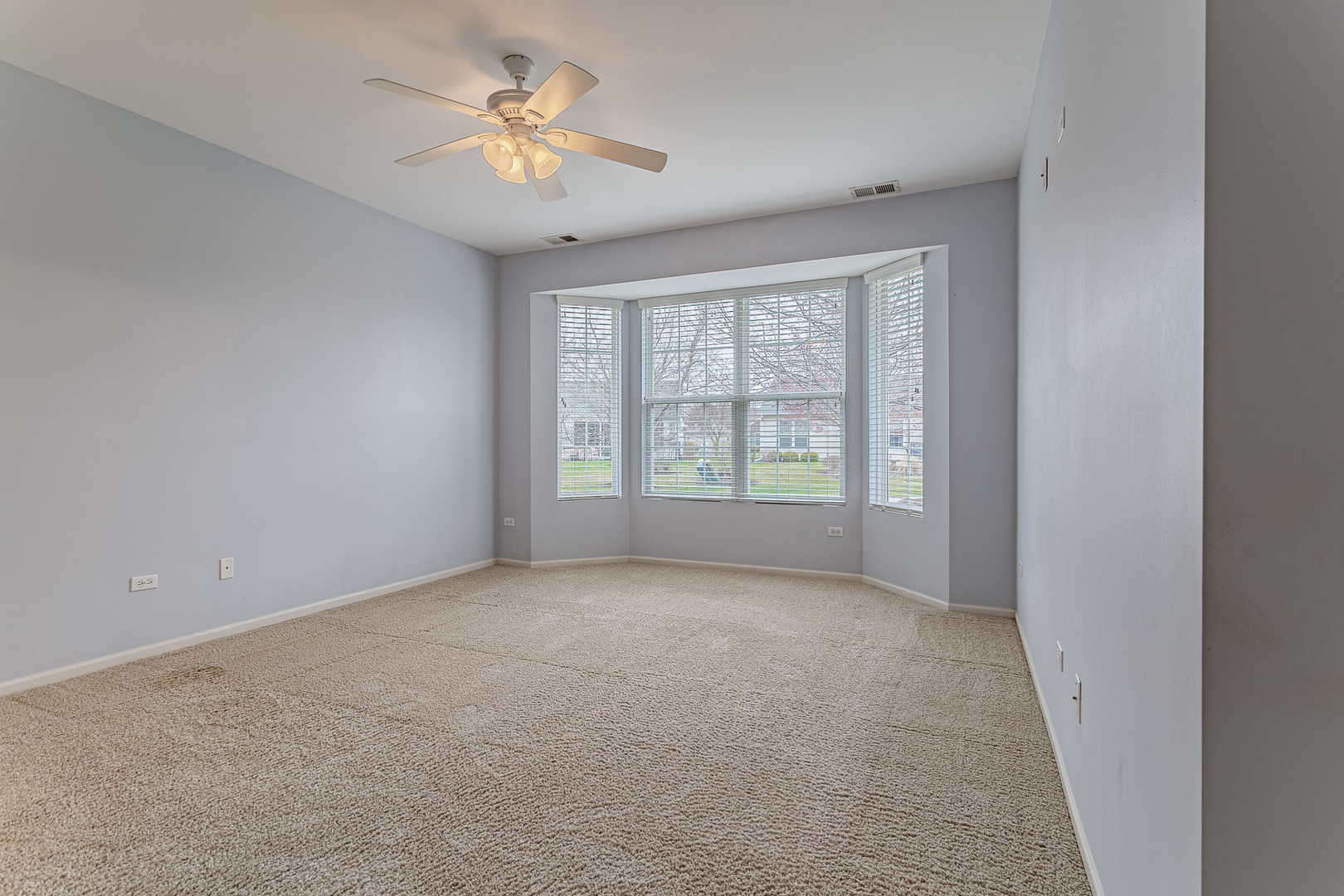 11303 Maplewood Avenue, Huntley, IL 60142