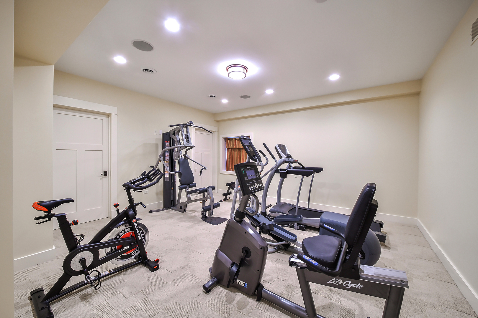 908 Julian Court, Naperville, IL 60540