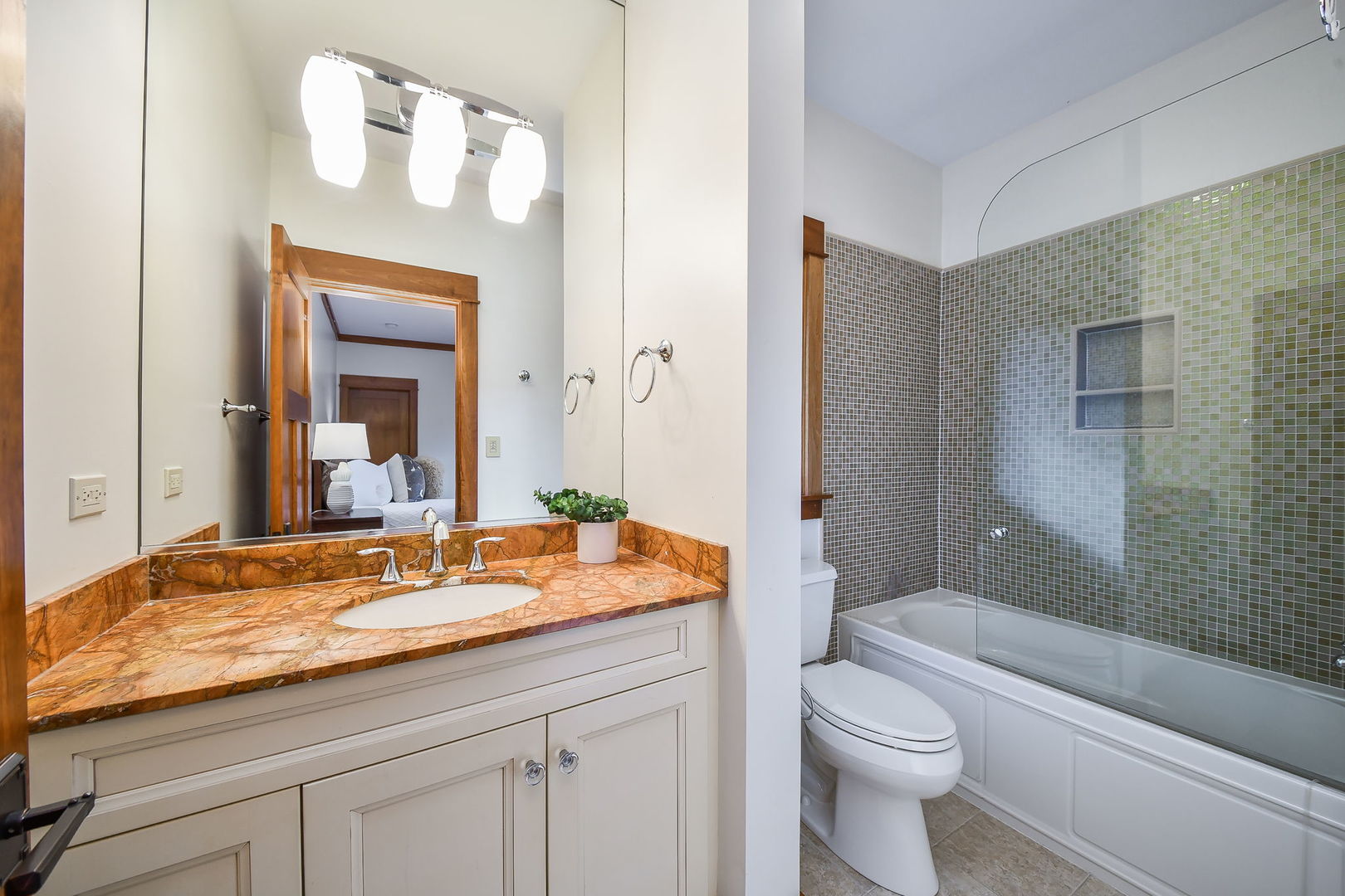 908 Julian Court, Naperville, IL 60540