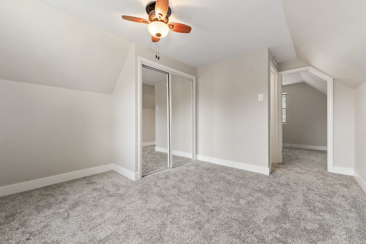 1702 W Algonquin Road, Lake In The Hills, IL 60156