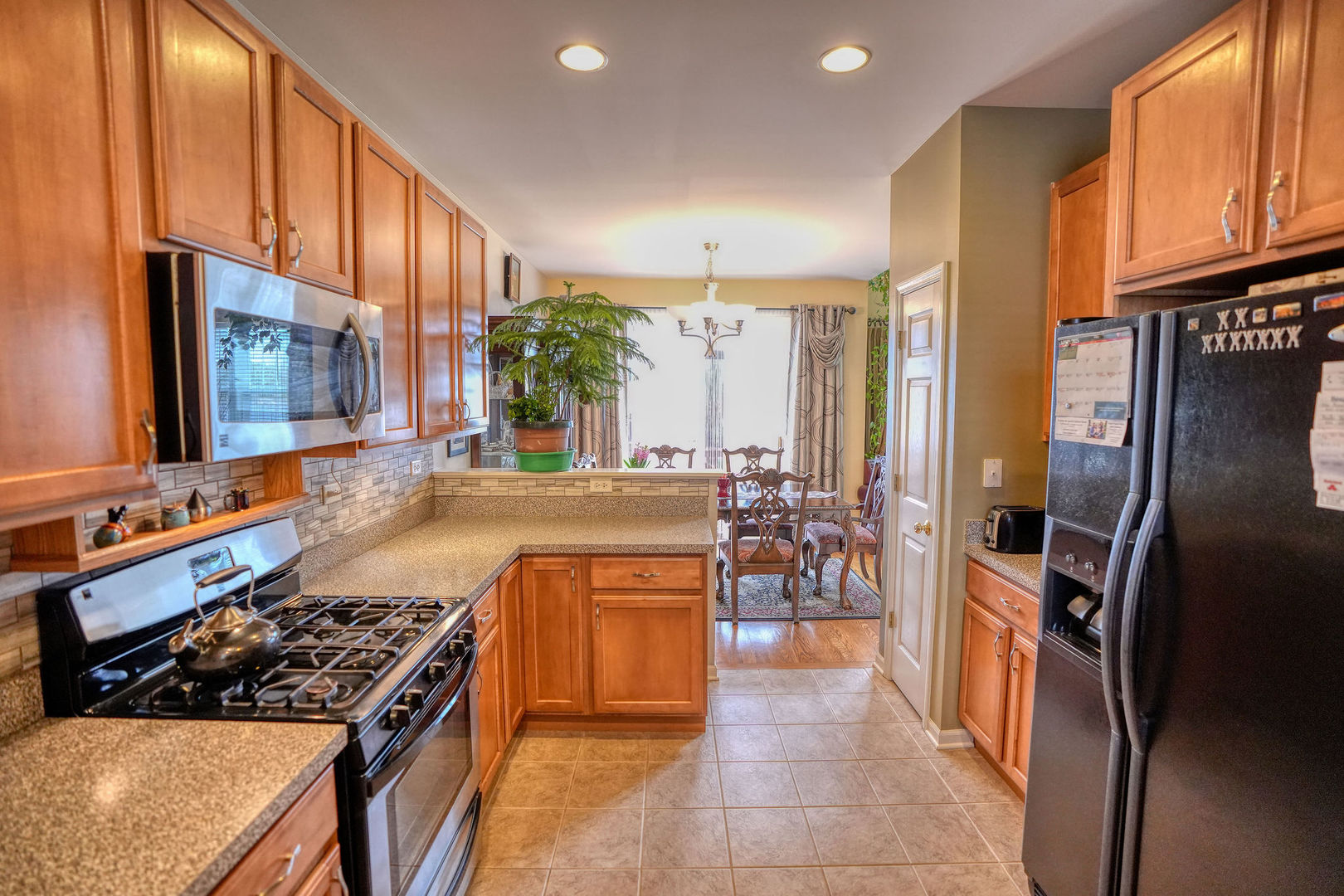 2815 Glacier Way #E, Wauconda, IL 60084