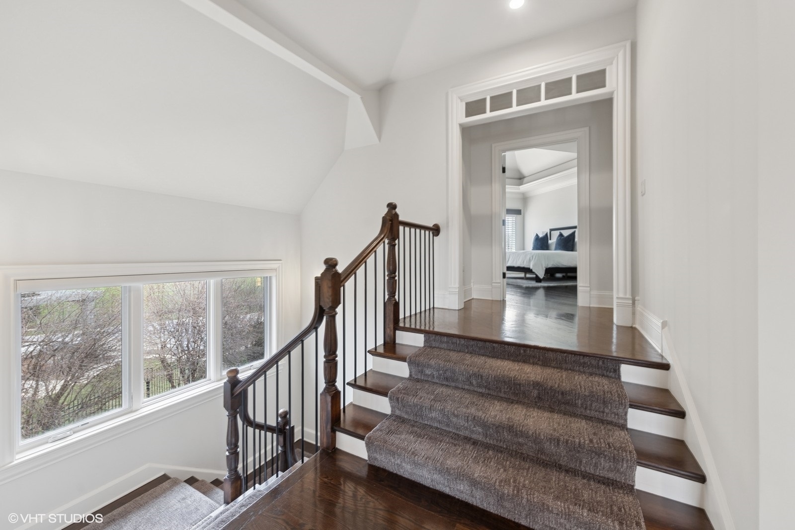 319 Claremont Court, Naperville, IL 60540