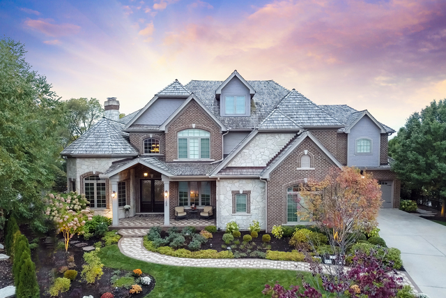 319 Claremont Court, Naperville, IL 60540