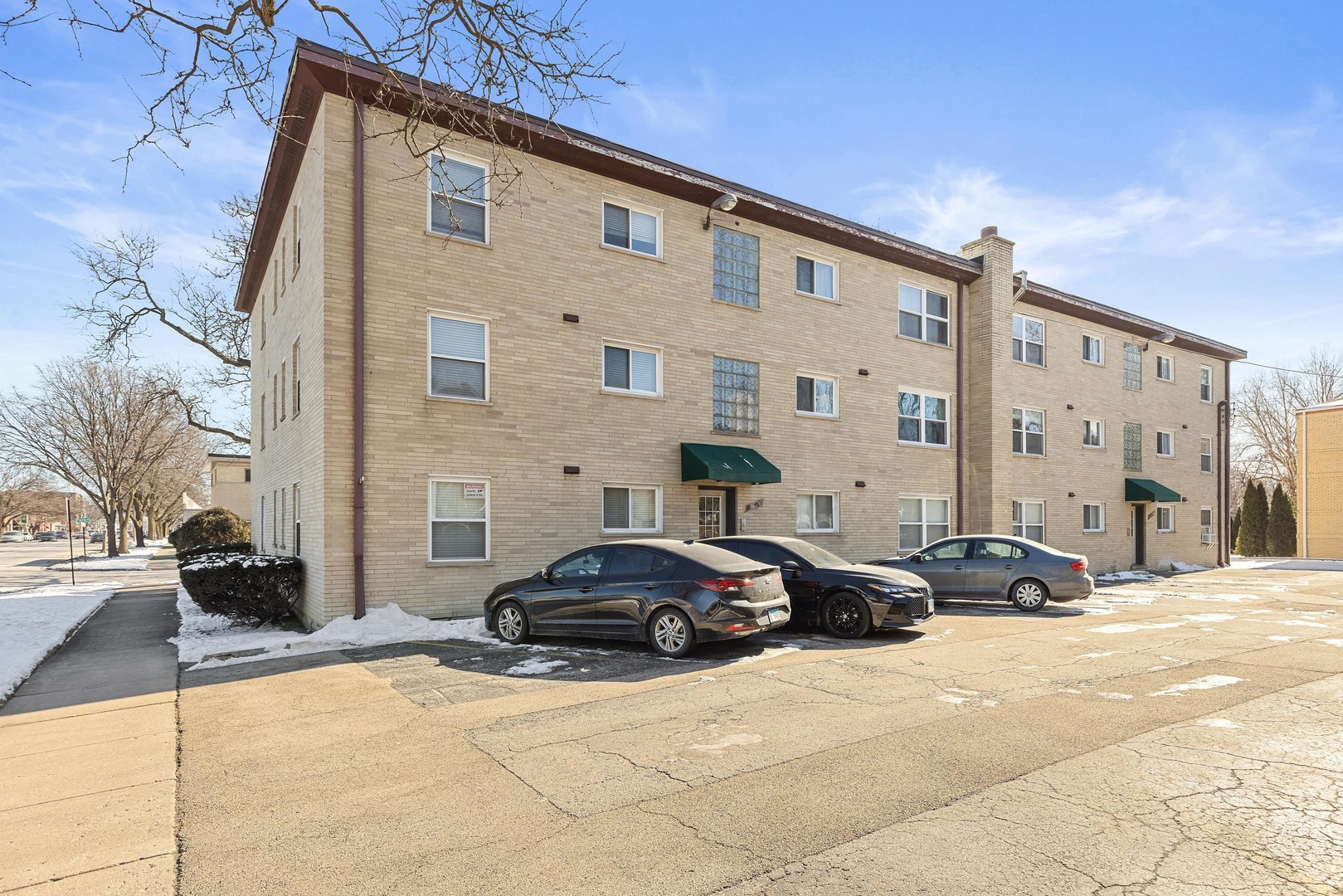 1540 Park Avenue #2D, River Forest, IL 60305