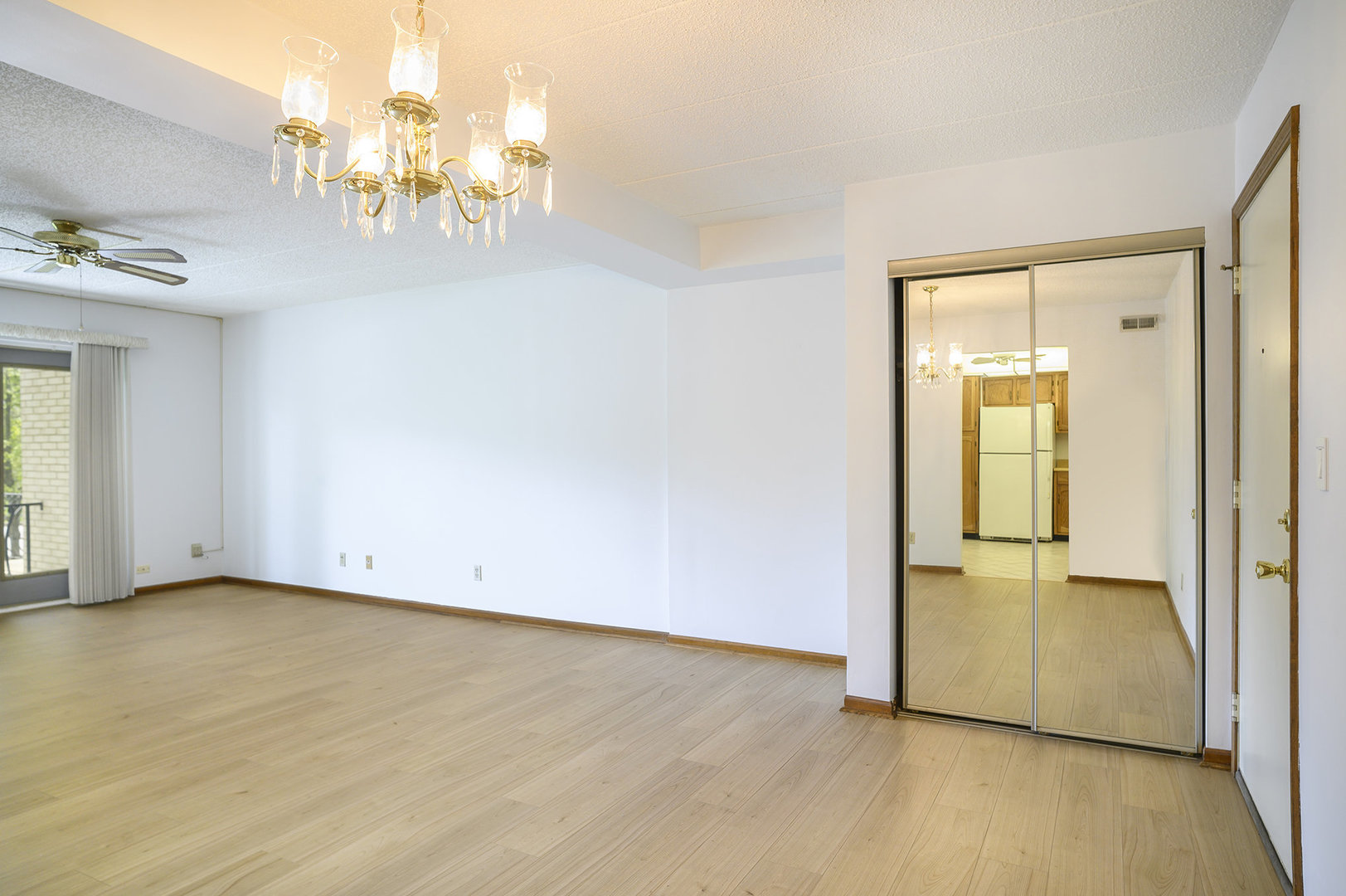 2608 186TH Street #105, Lansing, IL 60438