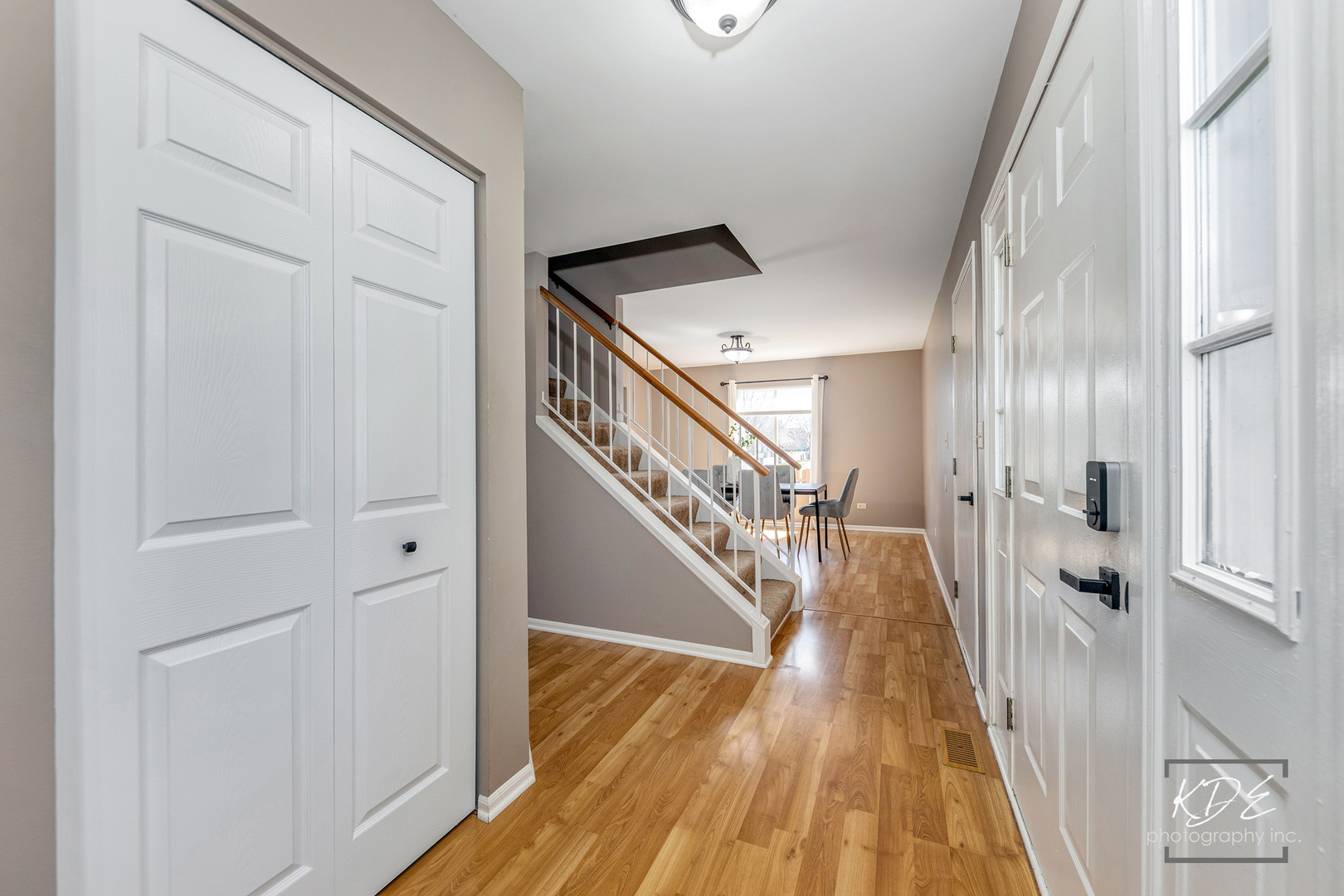 1008 Lakewood Circle, Naperville, IL 60540
