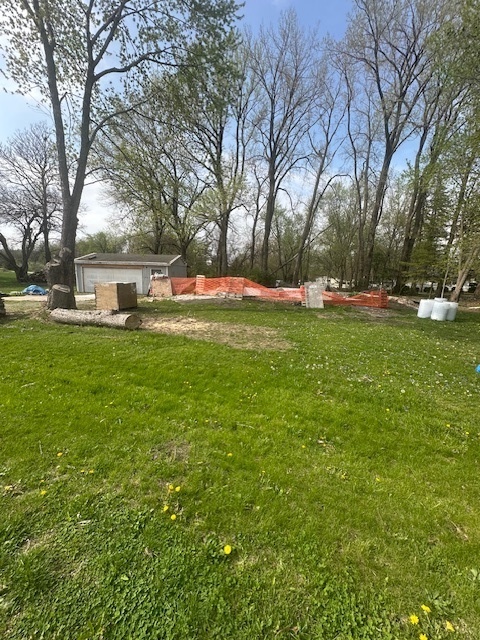 17318 Airstrip Road, Hudson, IL 61748