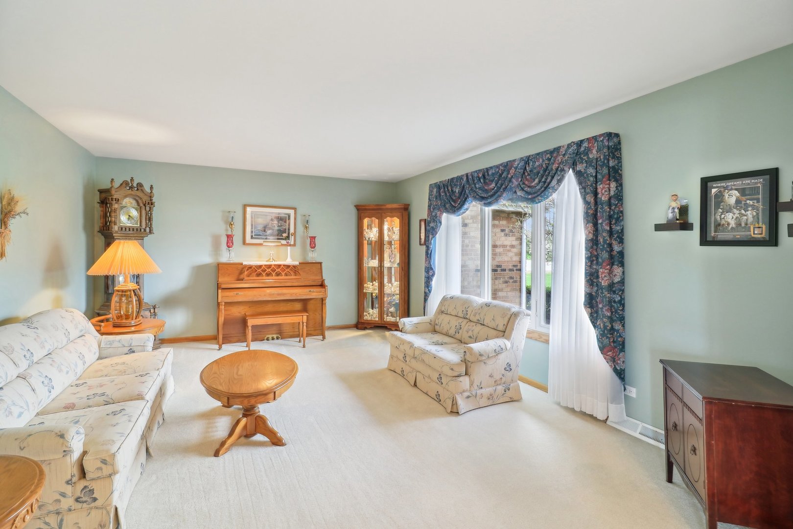 16655 S Spaniel Drive, Homer Glen, IL 60491