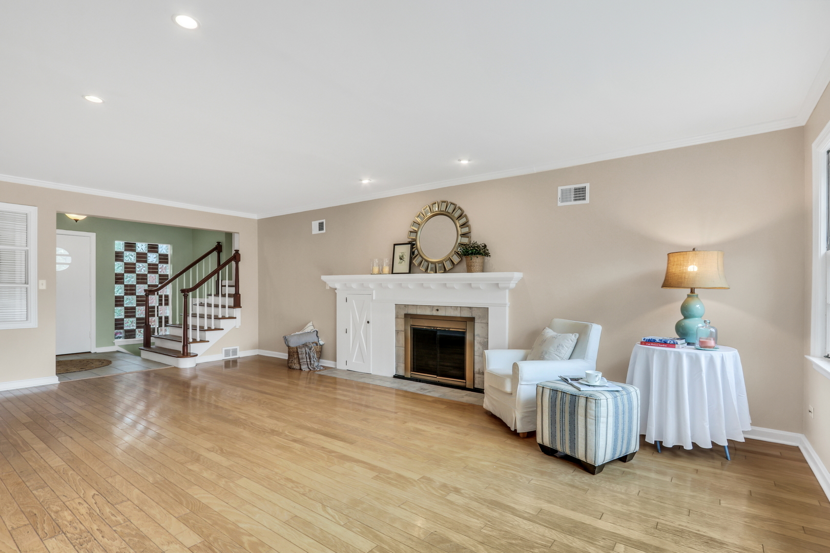201 Junior Avenue, Grayslake, IL 60030
