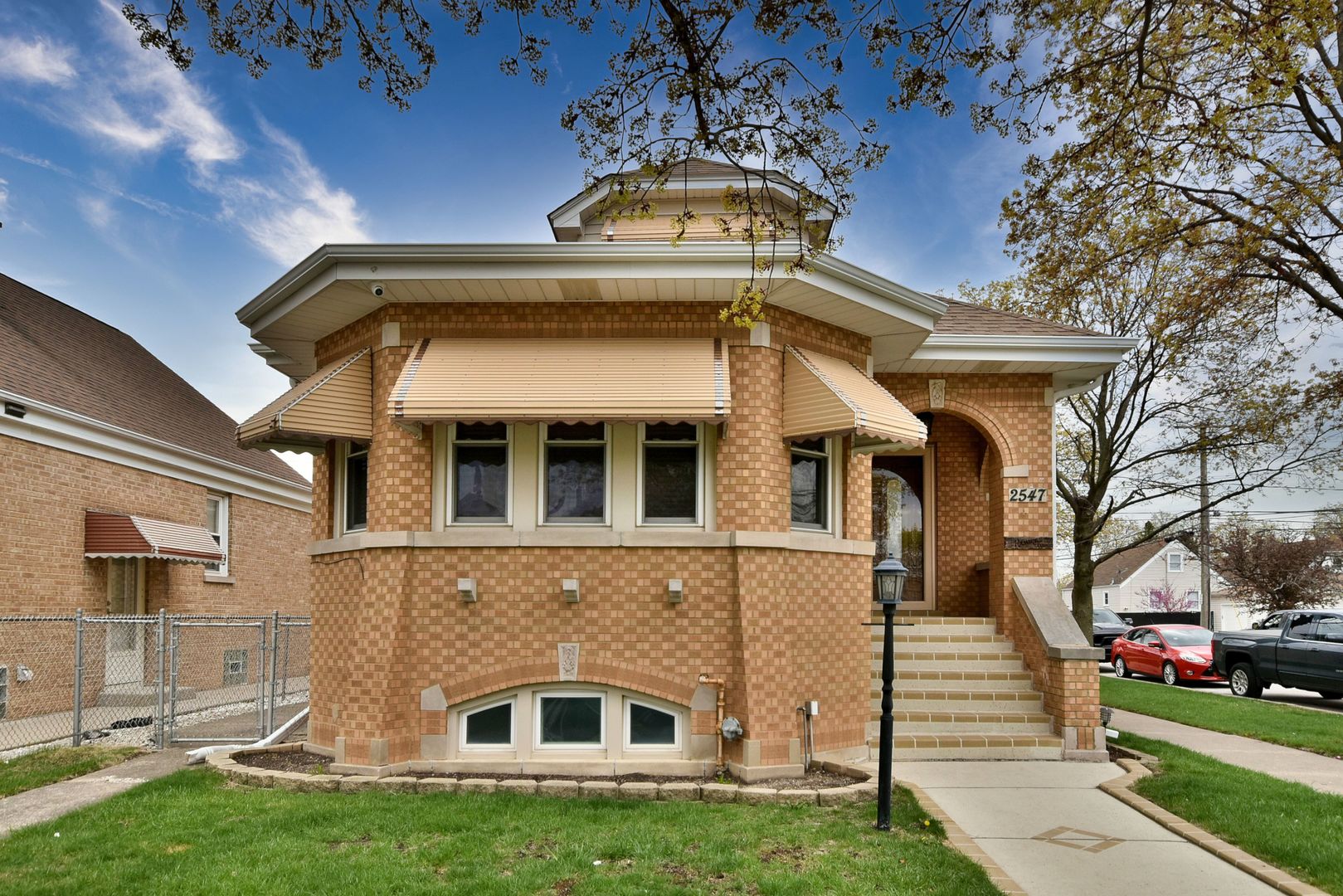 2547 Clarke Street, River Grove, IL 60171