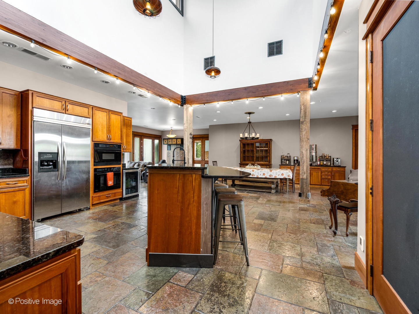 4218 Florence Avenue, Downers Grove, IL 60515