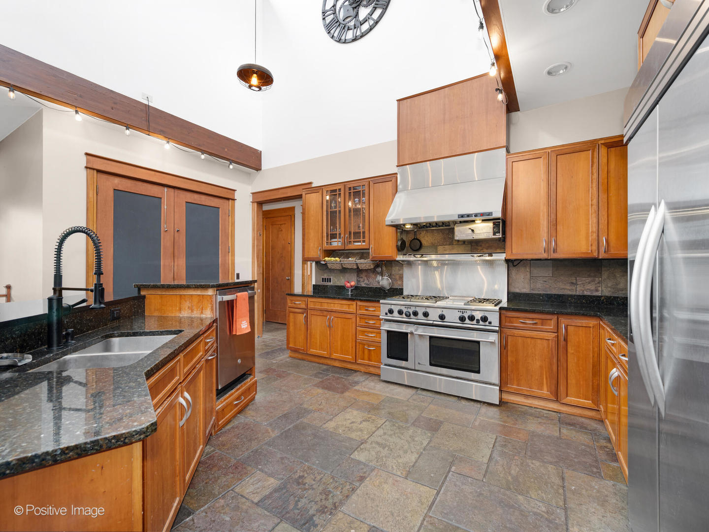 4218 Florence Avenue, Downers Grove, IL 60515