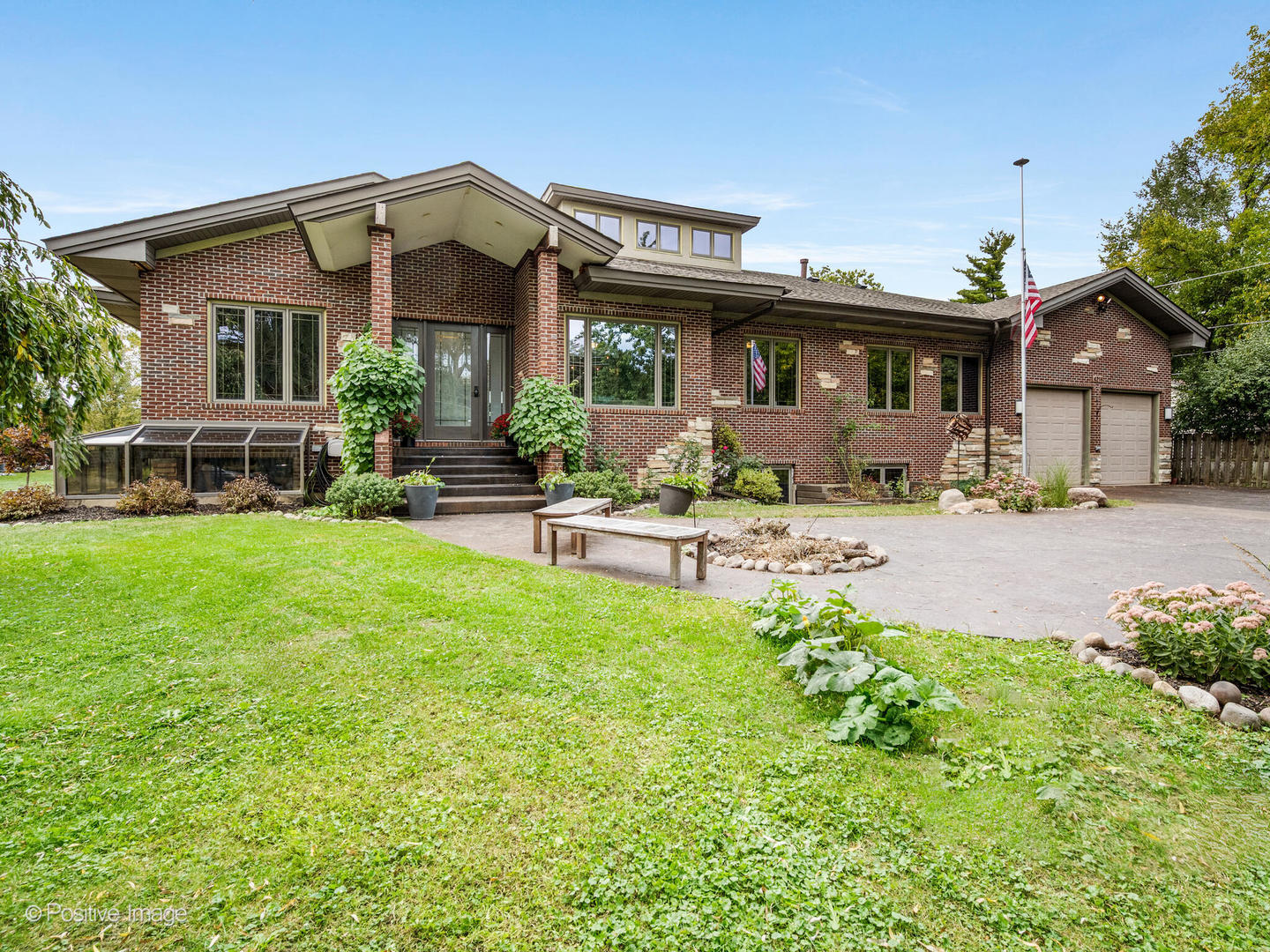 4218 Florence Avenue, Downers Grove, IL 60515