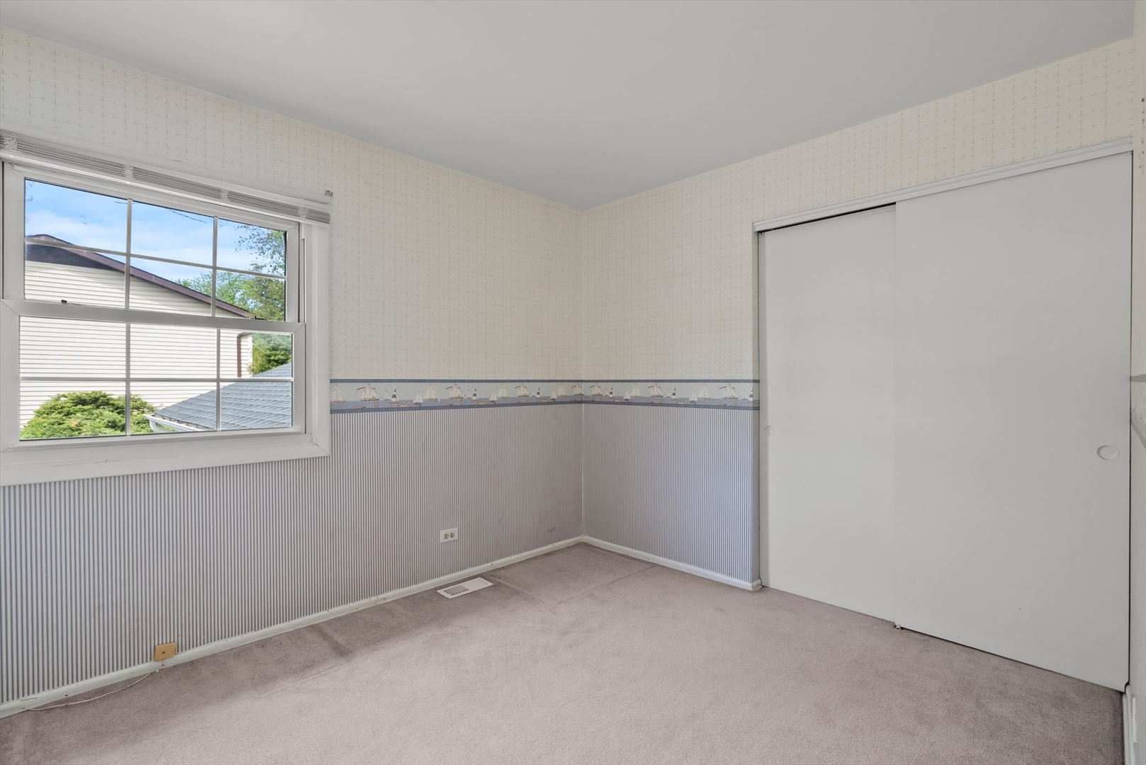 806 W Tanglewood Drive, Arlington Heights, IL 60004